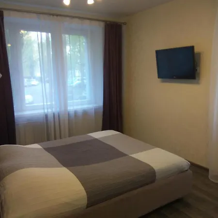 Apartment On Pershamayskaya Street 20